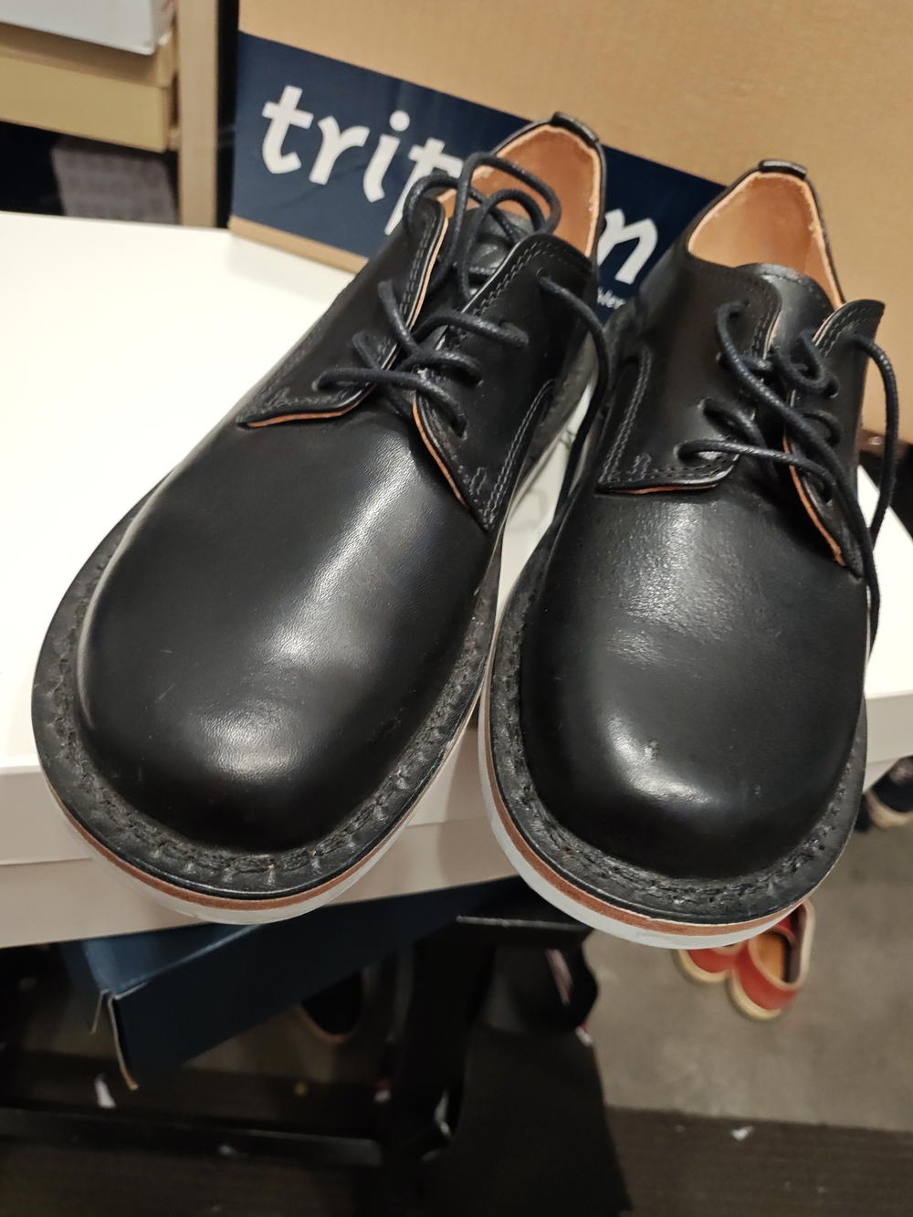 Black Leather Derby Shoes for Women - Classic Lace-Up